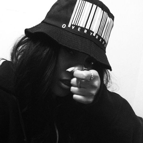chill-mami: ✨✨