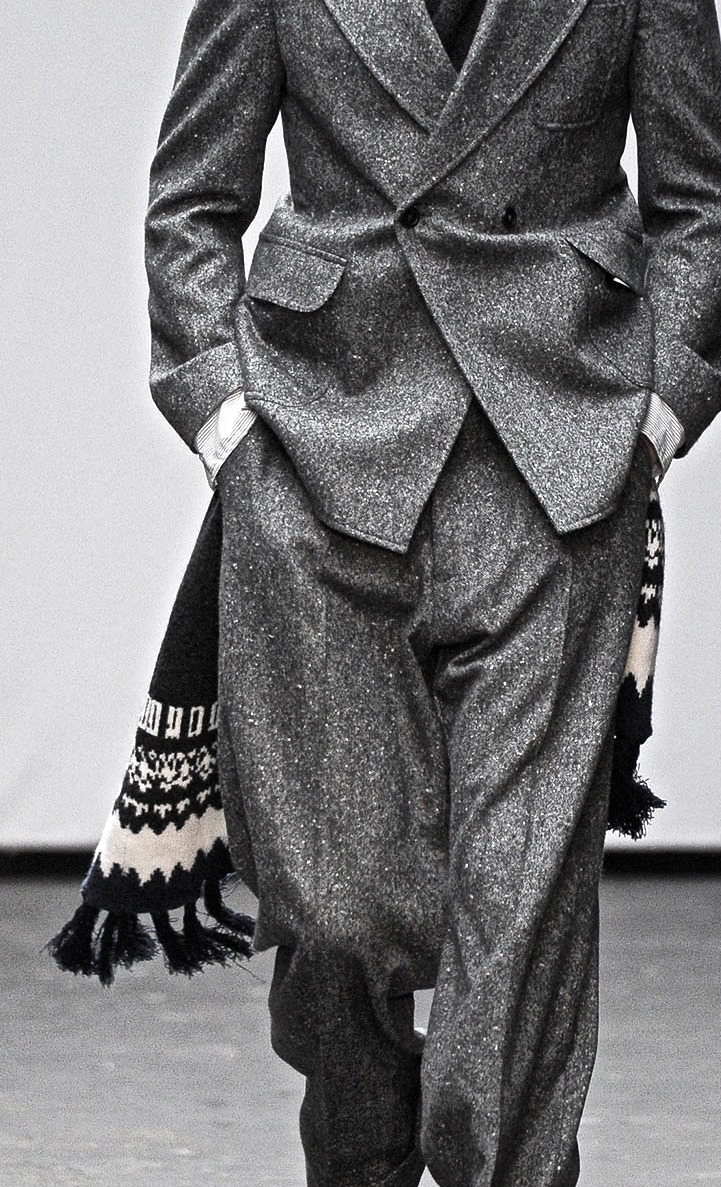 ratsimons:E. Tautz FW15