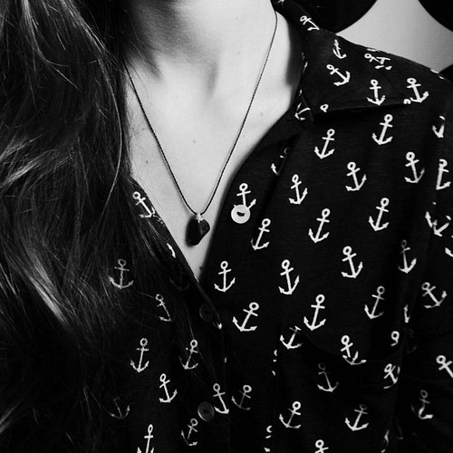 fucking-money:  Black and white blog 