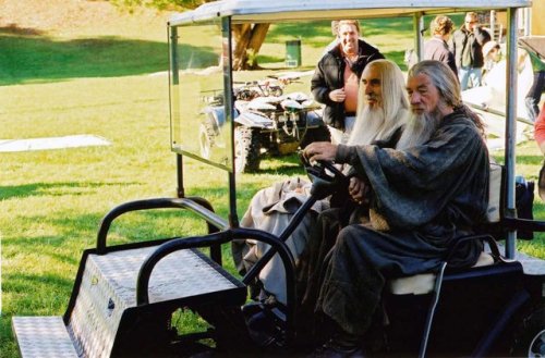 sissyspacex123: vladtheunfollower: Christopher Lee and Ian McKellen on the set of The Lord of the Ri