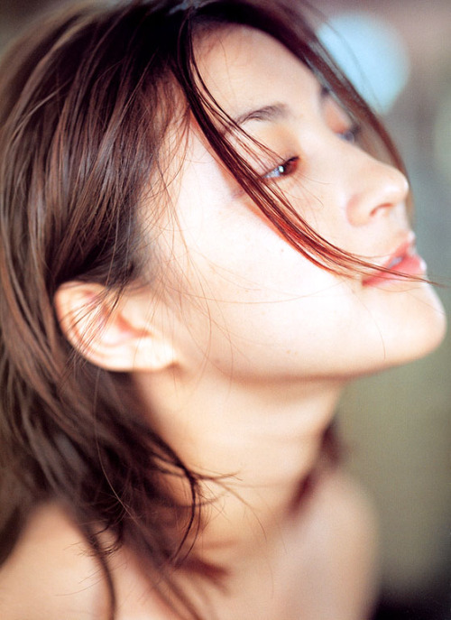 kawaii-sexy-love:  Ryoko Hirosue 広末涼子 ms-14s:  広末涼子