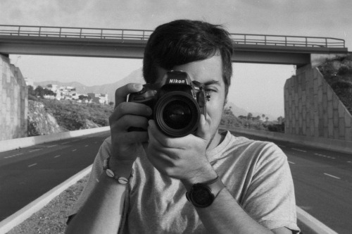 dimitrifraticelli:  Sergio Cotogno always with a camera in his hands… Winter 2014Ilford HP5+