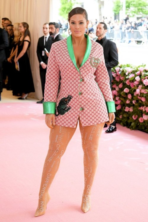 bloodhatredmoneyrage:Ashley Graham || Met Gala 2019