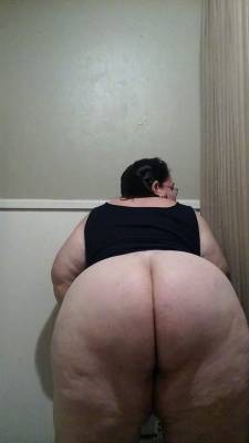 vaboi82:  #bbw #ass #fat #plumper