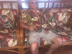 moontouched-moogle: theagenderprince:  my uncle derek went out to a restaurant and discovered that the couch in the lounge is the same print as his shirt  Camo Index 90% 