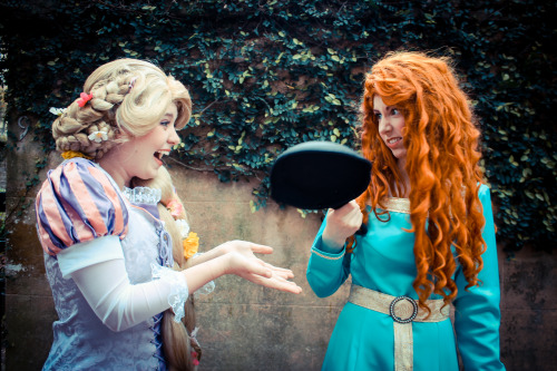 teakettel:silly-beauty:Okay, I am NOT a person to usually cosplay… but LOOK AT WHAT MELANIE AND I DI