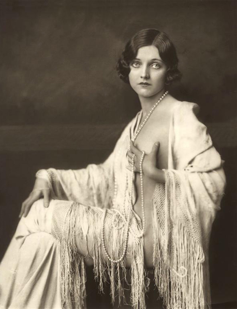 Adrienne Ames , actrice américaine - 1920′s Photo de Alfred Cheney Johnston