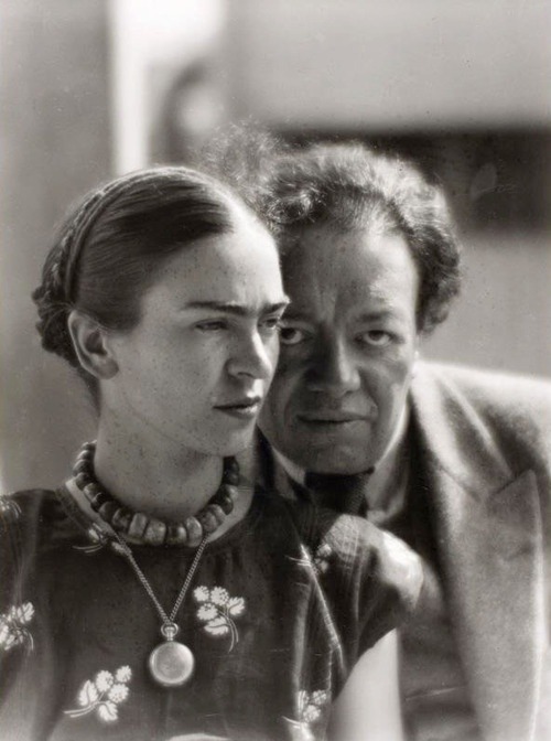 Frida Kahlo and Diego Rivera, Mexico 1933.
