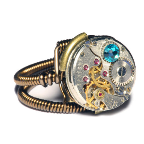 lesstalkmoreillustration: Steampunk Watch Movement Rings By CatherinetteRings On Etsy   *More Things & Stuff   