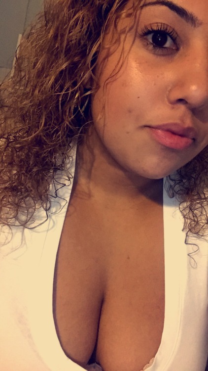 sex-slave-jay:  SC; xocurlyjaayy  IG; xocurlyjaayy porn pictures