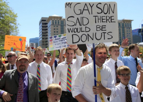 meatcat-forever: duendevuhsachee: awkwardsituationist: 2nd annual pride parade in salt lake city. ju