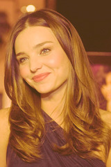 we-should-fuck-now-that-i:  anastacia-grey:  famous hair of the day: Miranda Kerr   ♥