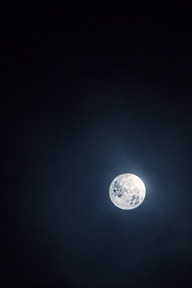 wavemotions:  Full Moon by Sasha Morozov on 500px