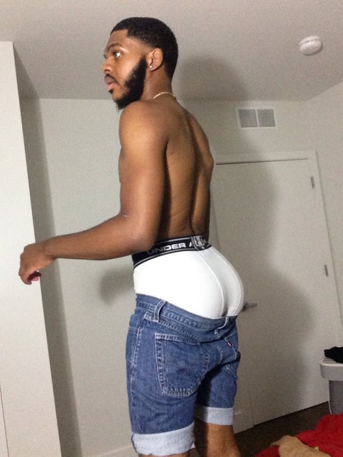 addicted2cakes:  Follow/Submit http://addicted2cakes.tumblr.com