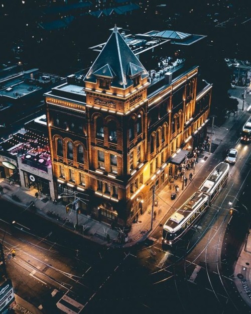 The new Broadview Hotel - Image by @iamronlee via Instagram. Use the tag #Urban_Toronto to be featur