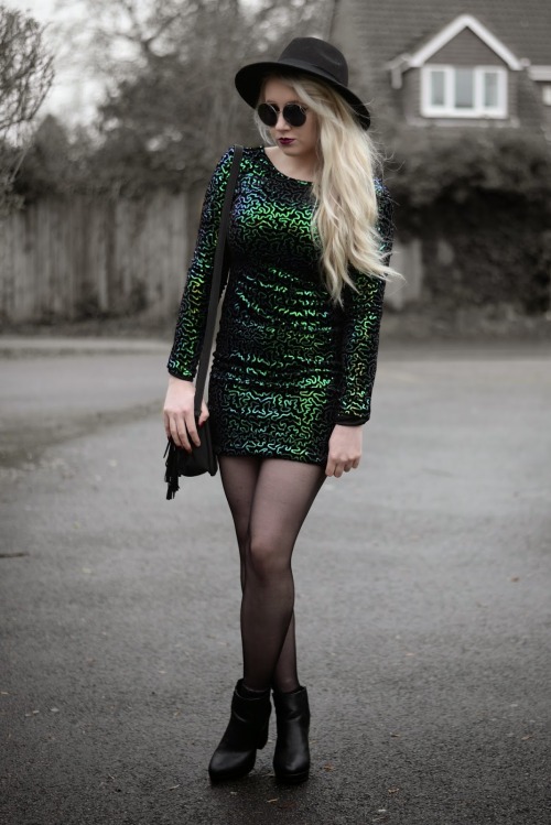 SEQUIN DRESS (by Sammi Jackson) Fashionmylegs- Daily fashion from around the web Submit Look Note: T