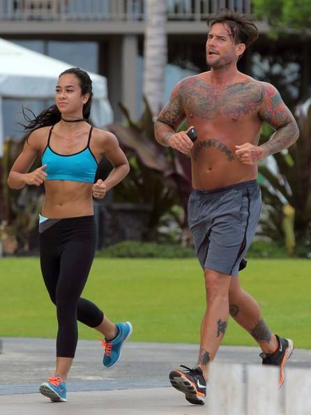 Porn Pics renneta89: CM Punk & AJ Lee In Hawai 