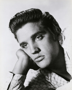 tinkerosetta:  Hollywood Golden Years: Elvis