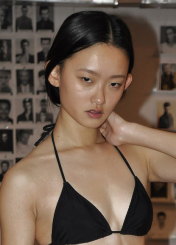 driflloon: julee huang @ elite ig: julee__h