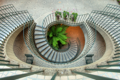 Embarcadero Center Stairs, San Francisco by JimBab on Flickr.