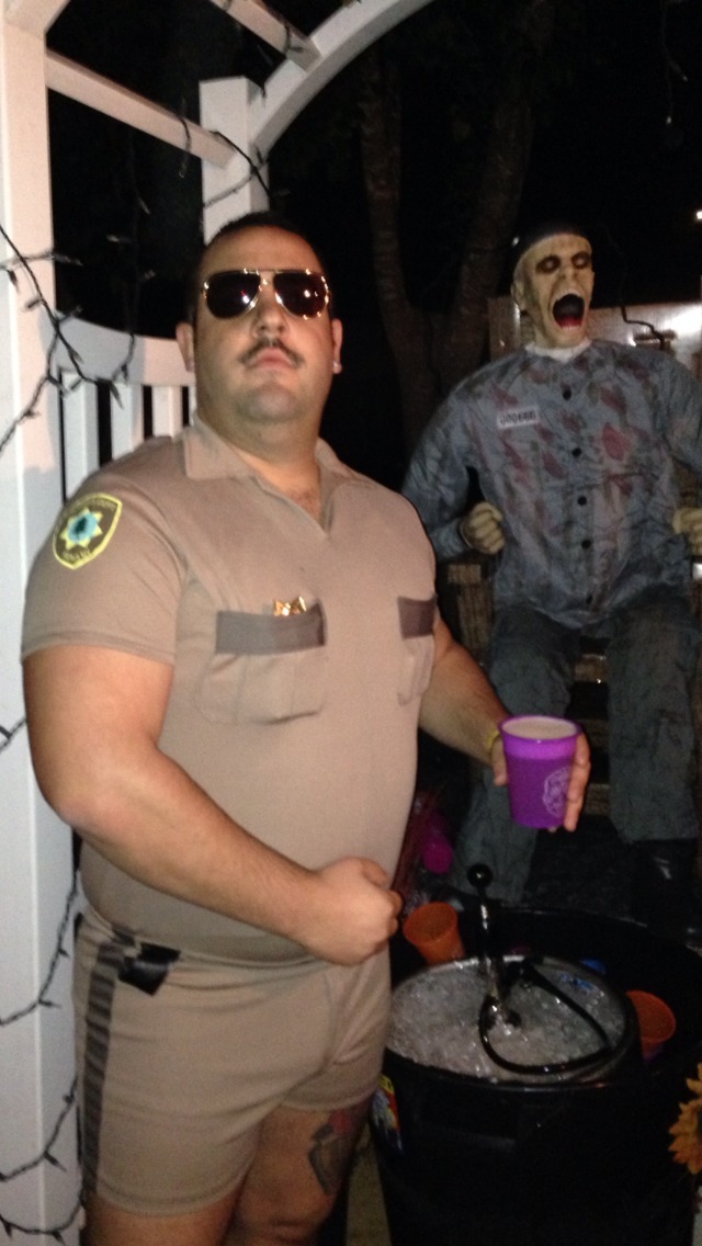 sepdxbear:  scottydarksider:  No underage drinkers can escape the Beer Police!  