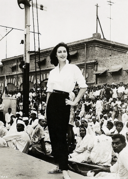 gardnerandhayworth:  Ava Gardner in Pakistan