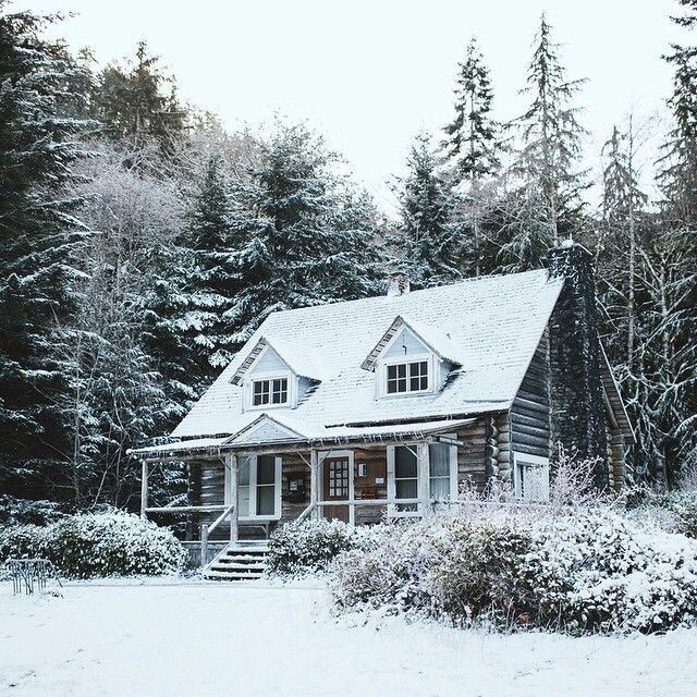 oldfarmhouse:  Holiday Cabin  Pinterest • The world’s catalog of ideas https://www.pinterest.com