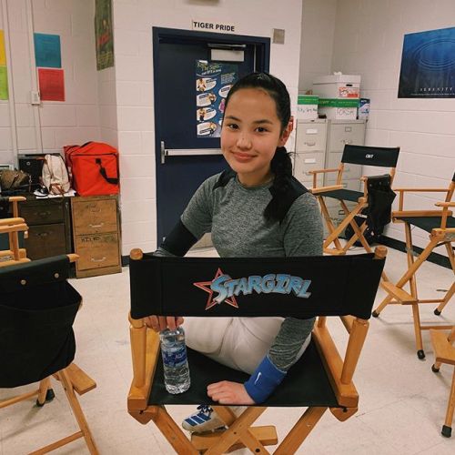 dcuofcolor: stella.l.smith: The first episode of Stargirl airs tonight on the CW network at 8 p