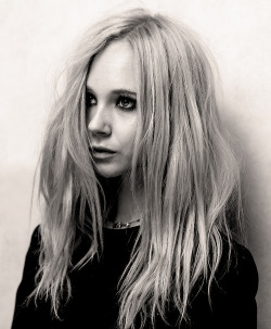 junosafro:  juno temple blog