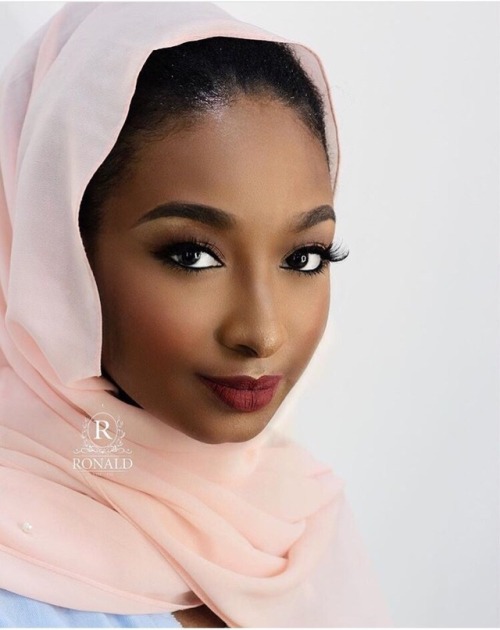 nigerian-queens:@_haneefaudie