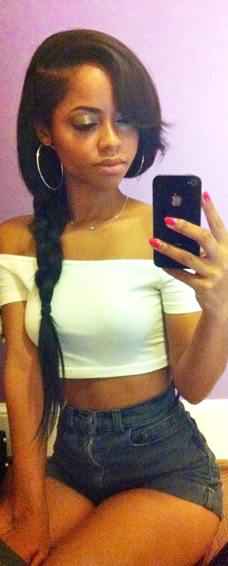 shesbombb:  @CalleySunshine http://honeydewenvy.tumblr.com 