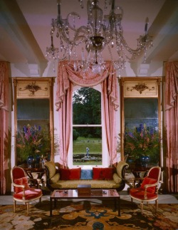 fawnvelveteen:Elizabeth Arden’s Barretstown Castle. Decorated by Tony Duquette c.1962  