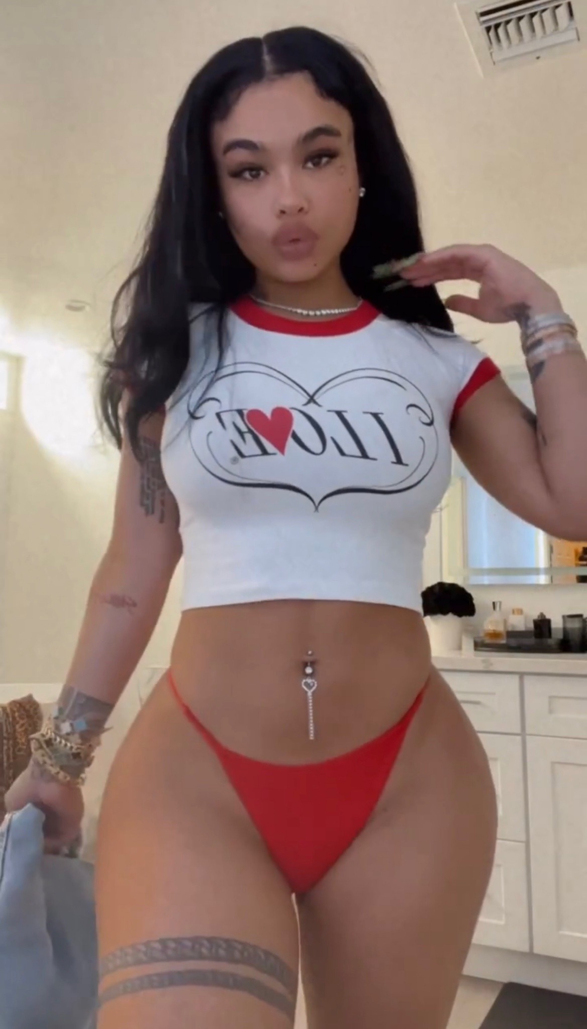 onlyyyyyybaddies: