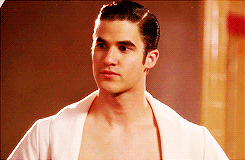 fuckyeahklaine:#HE’S PROBABLY NOW WONDERING HALF THE TIME WHY HE’S AT MCKINLEY
