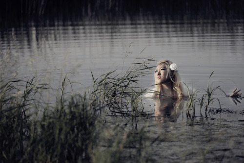 Photographer: William Hamilton Water Nymph chapter from my Dark Fairytale special collection photo-b