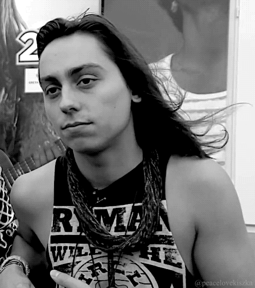 peacelovekiszka:x