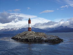 worldoflighthouses:  Les Éclaireurs Lighthouse,