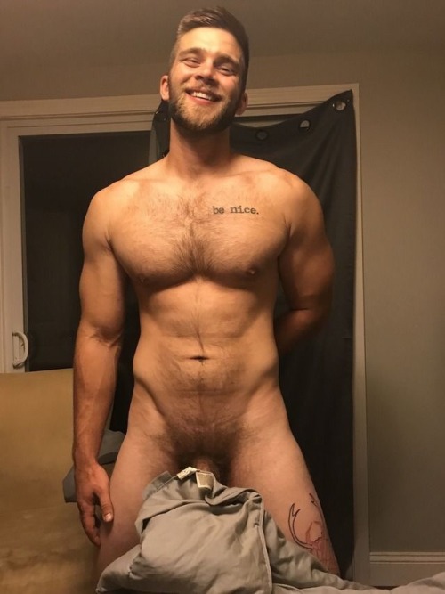 dicksucker88: Nice!! Nice!!Nude hunk webcam