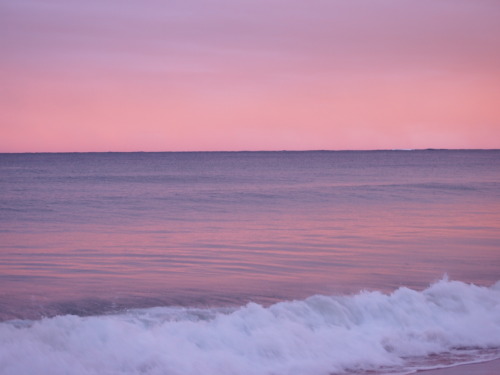 pansophtravels:  collaroy beach, 4:51pm 