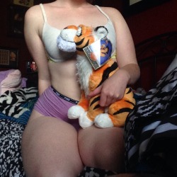 playprincesss:  Rajah the tiger came in the mail today 🐅💖