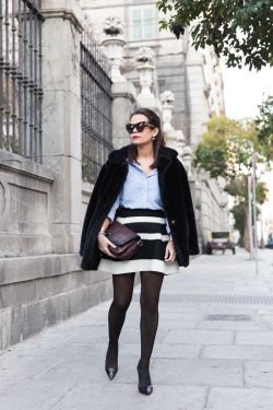 fashion-tights:  NEW STRIPES Abrigo/Coat: