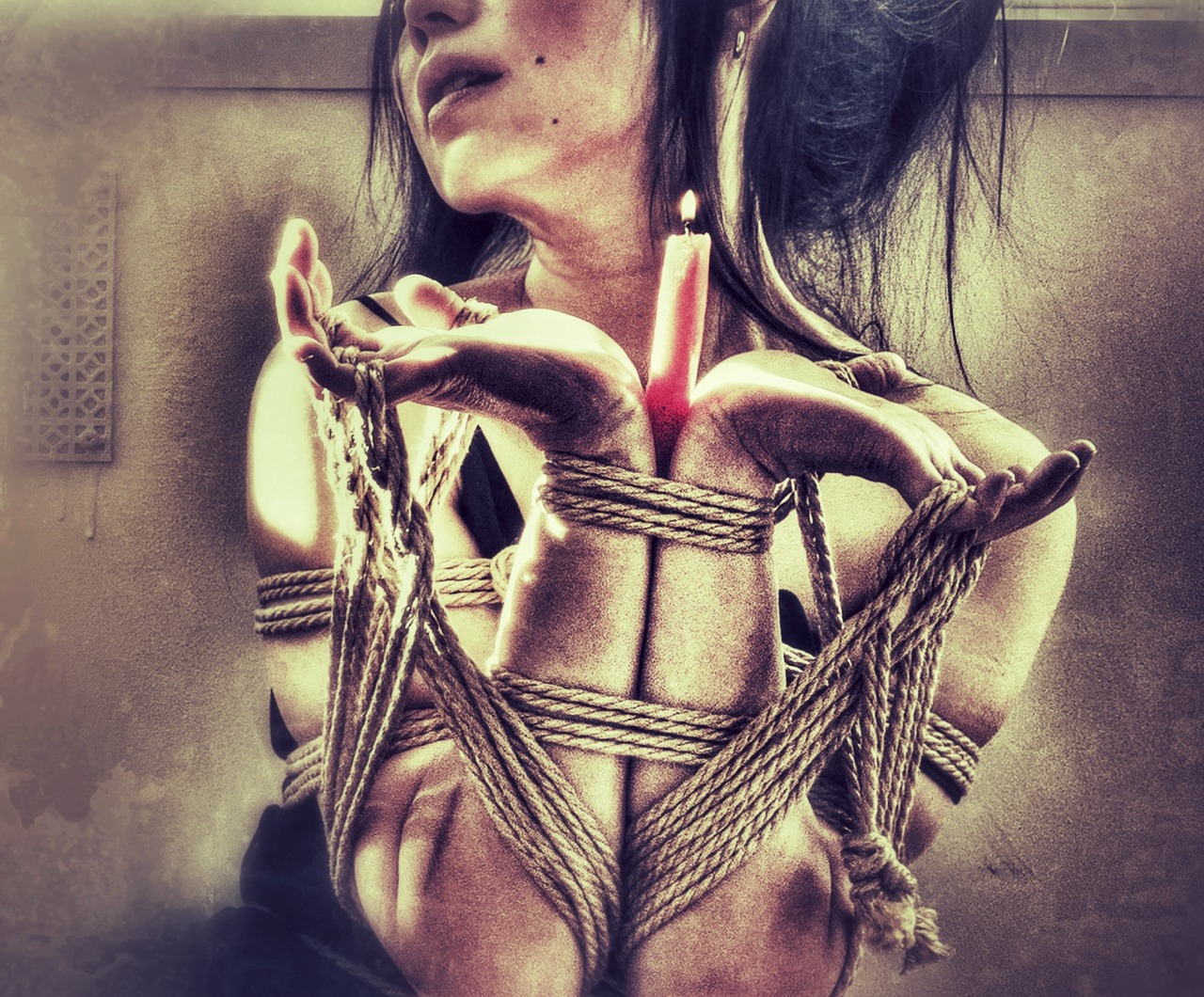 bondage-erotique:  I had the pleasure recently of tying and photographing my beautiful