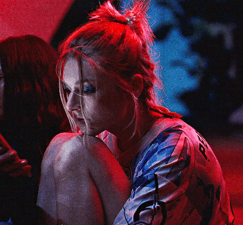 JULES VAUGHN In EUPHORIA | 2x02: Out Of Touch