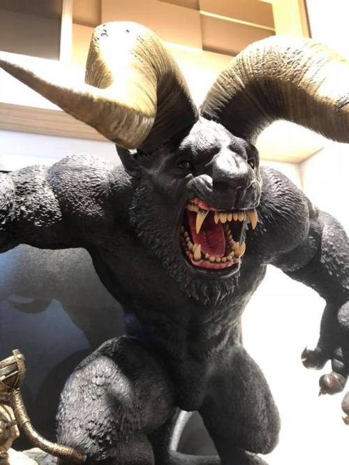 cvltofthepopcvlture:Nosferatu Zodd (apostle form - Berserk) statue by Prime 1 StudioPrime 1 Studio M