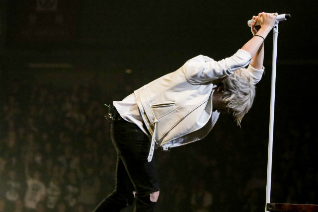 Pera Pera Sakura — Hiro MFS Budokan “kazoku