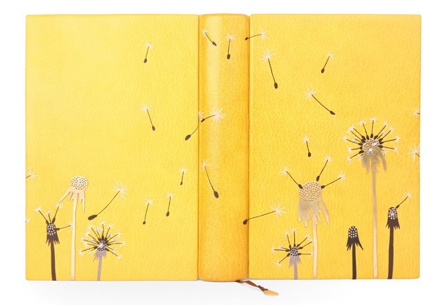 fuckyeahbookarts:  Stunning Fine Bindings by Hannah Brown Hannah specialises in fine