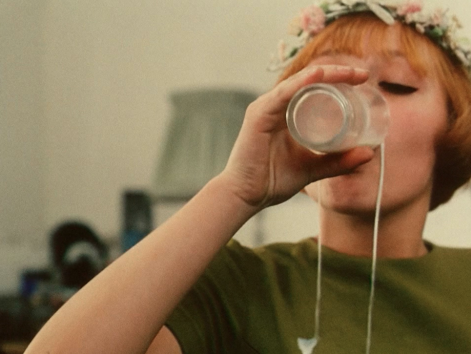 theartofmoviestills:Daisies | Věra Chytilová | 1966