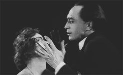 The Hands of Orlac (German: Orlac’s Hände) - (1924) : “A world-famous pianist loses both hands in an