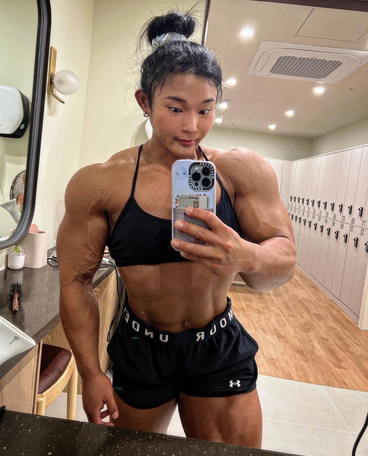 Eun hee kang muscle