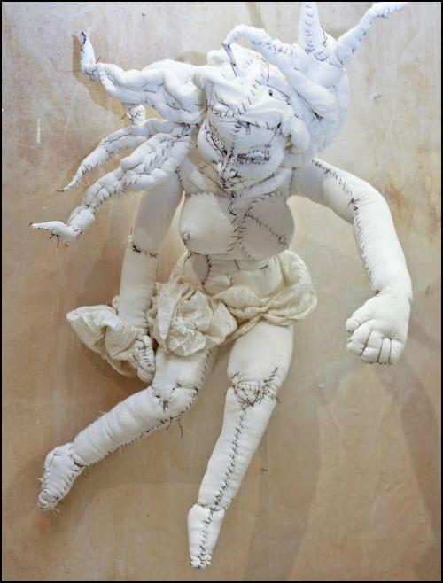 the-beast-king:  [ Sculpture by: Anne Valerie Dupond. ]